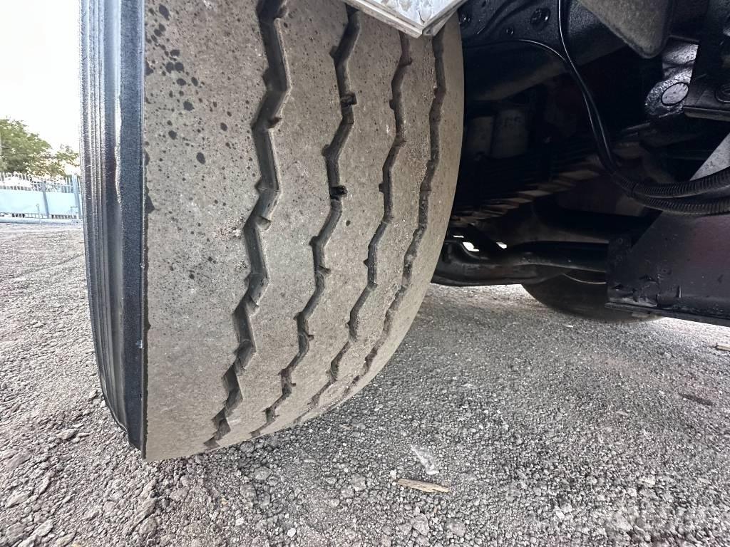 Mack MRU 613 Paine-/imuautot