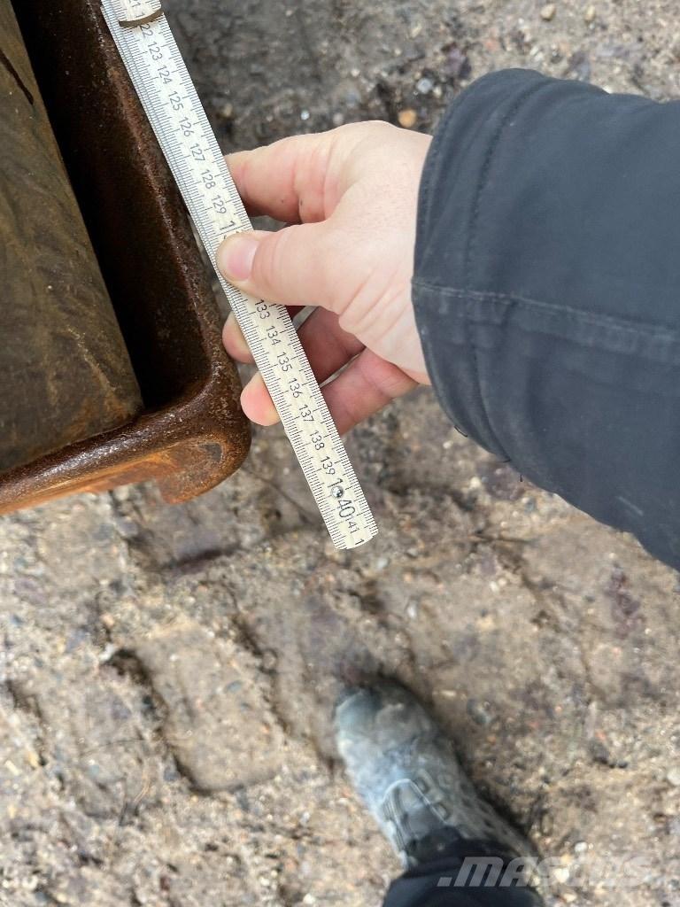 CAT 308 CR Midikaivukoneet 7t - 12t