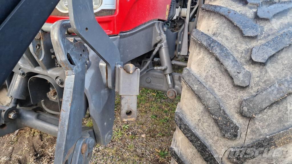 Massey Ferguson 7724 Traktorit