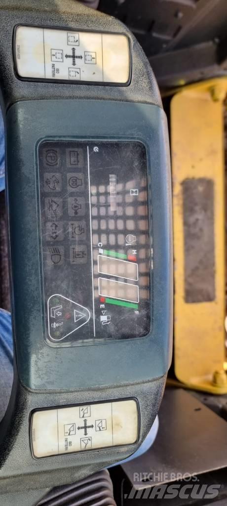 Komatsu CK 35-1 Liukuohjatut kuormaajat