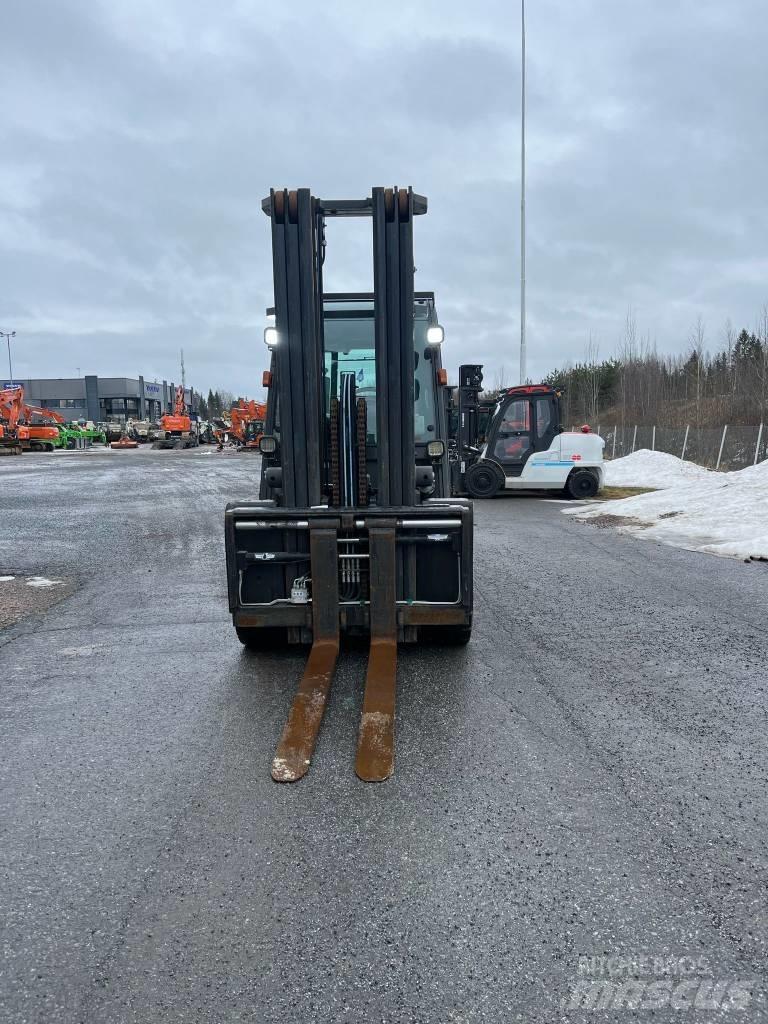 Nissan WG1F4A50Y Dieseltrukit