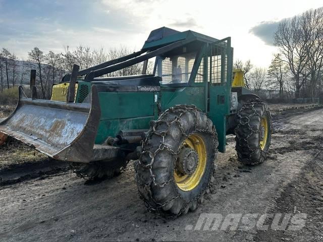 Timberjack 240B Juontokoneet