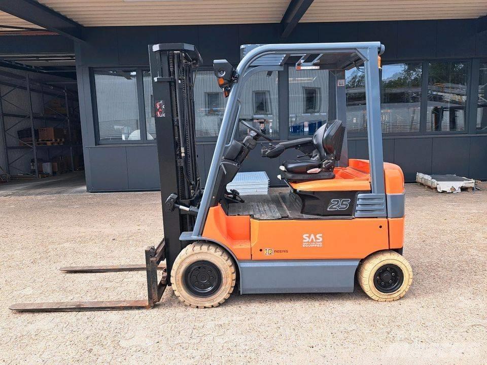 Toyota 7FBMF25 Muut koneet