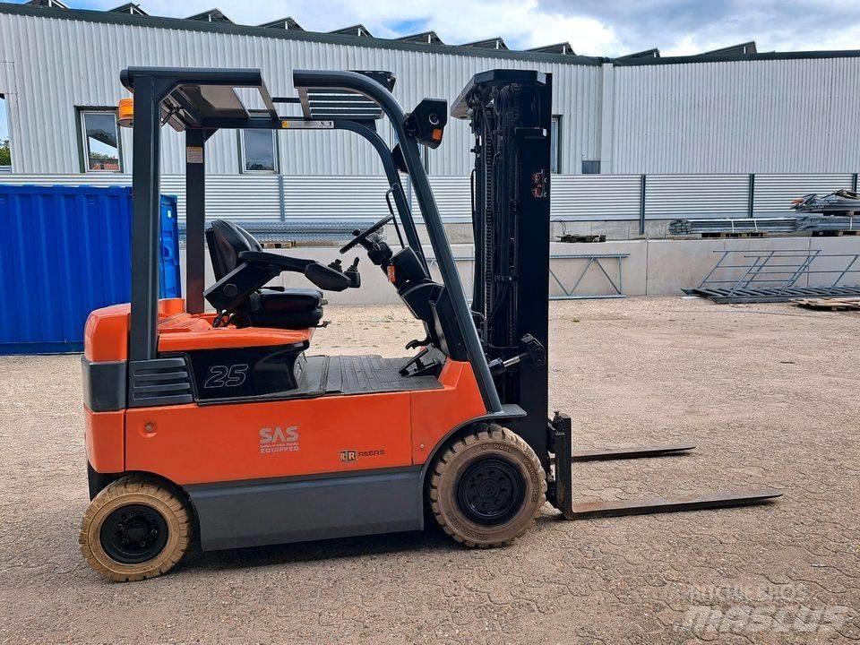 Toyota 7FBMF25 Muut koneet