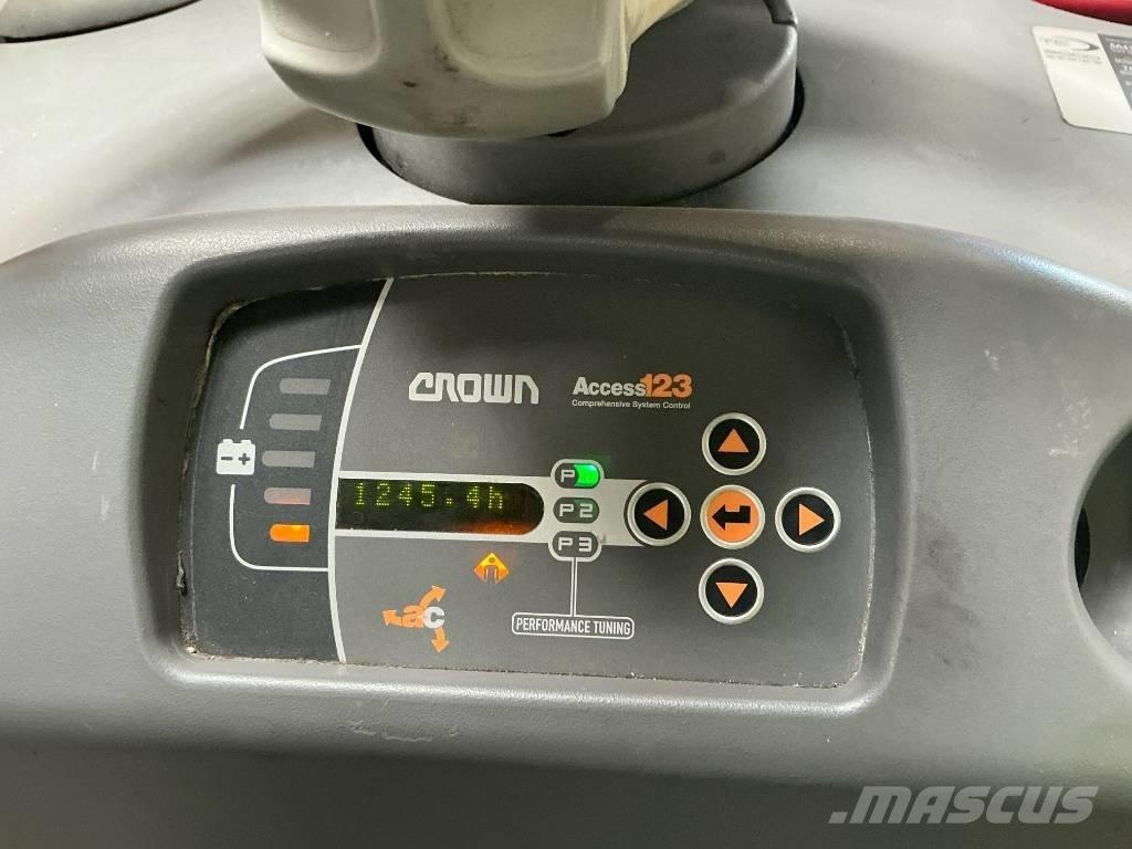 Crown TC 3000 Vetotrukit