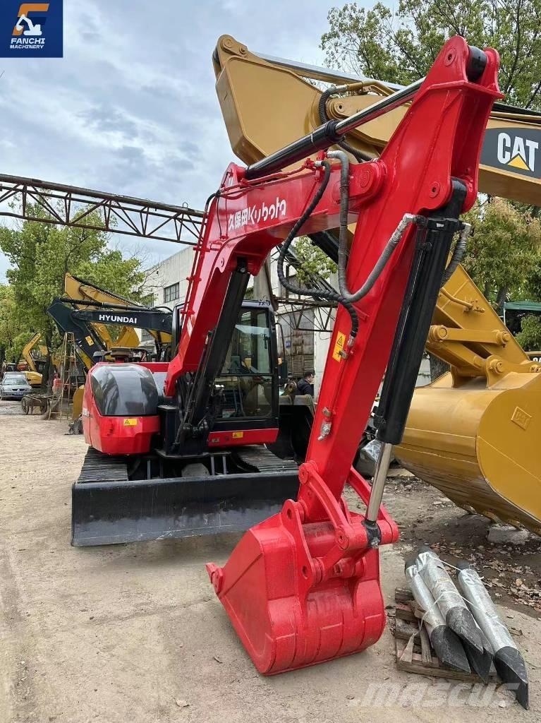 Kubota 183 Minikaivukoneet < 7t