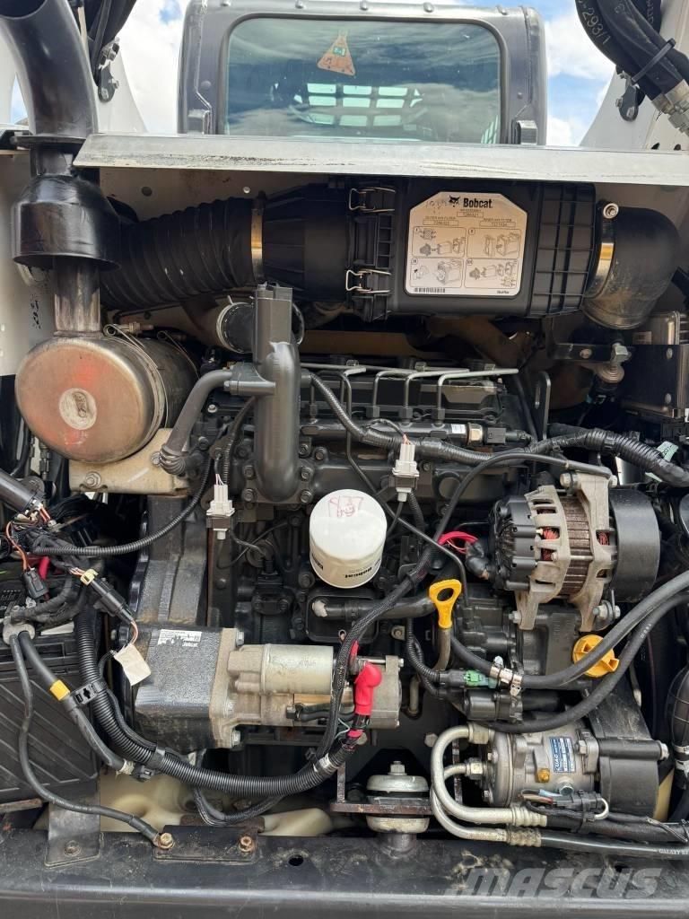 Bobcat T 590 Liukuohjatut kuormaajat