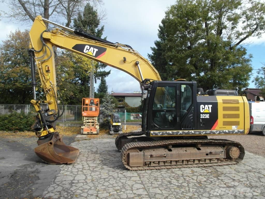 CAT 323 EL Telakaivukoneet