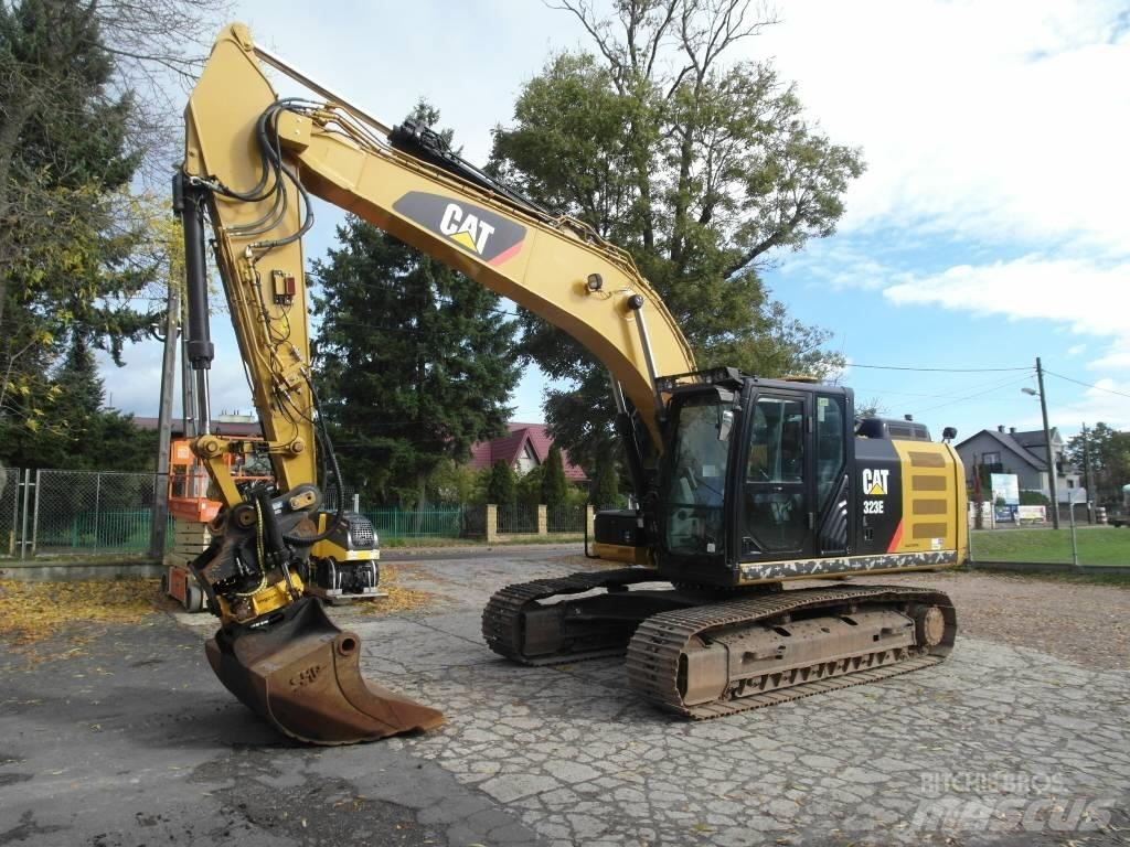 CAT 323 EL Telakaivukoneet