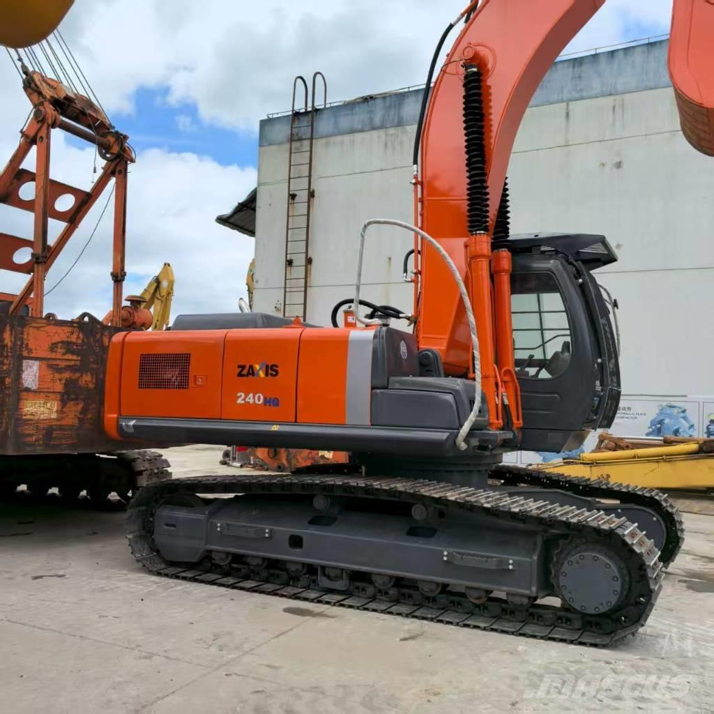 Hitachi ZX 240 HG Telakaivukoneet