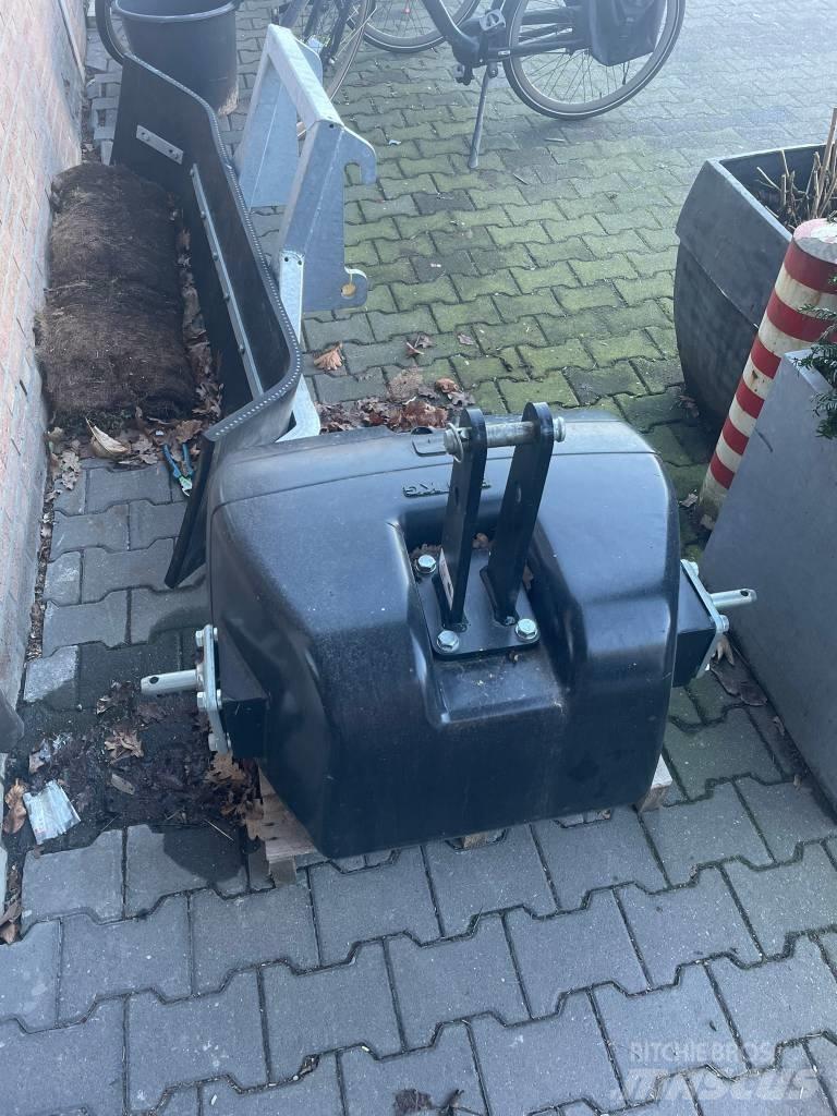  Frontgewicht 800KG Etupainot
