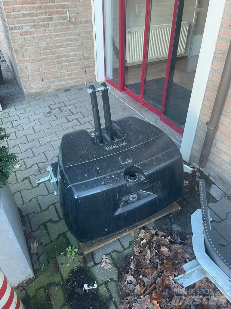  Frontgewicht 800KG Etupainot