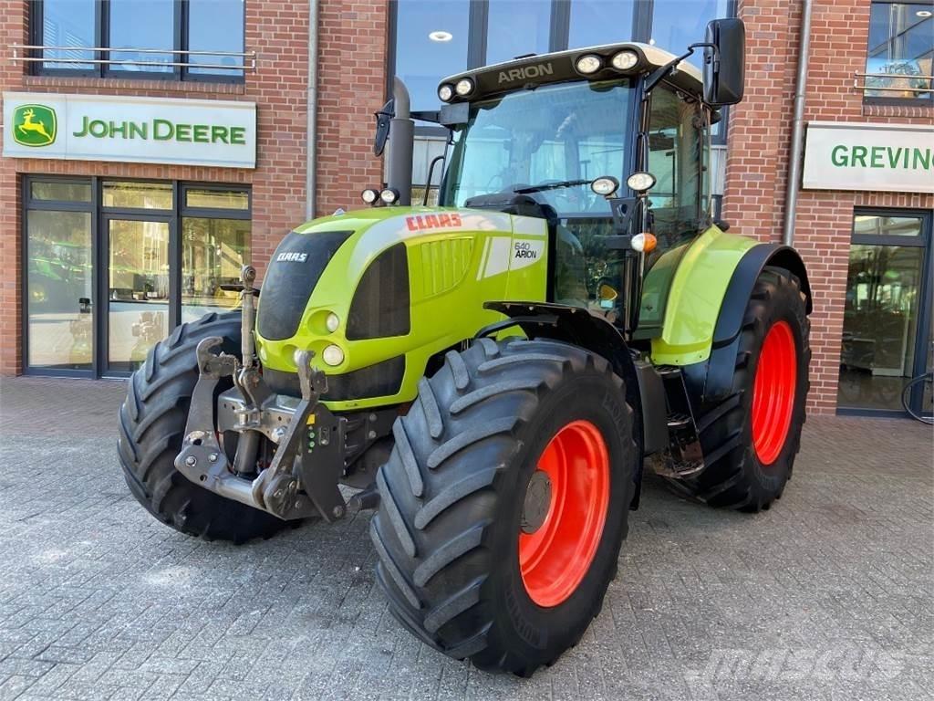 CLAAS Arion 640 Traktorit