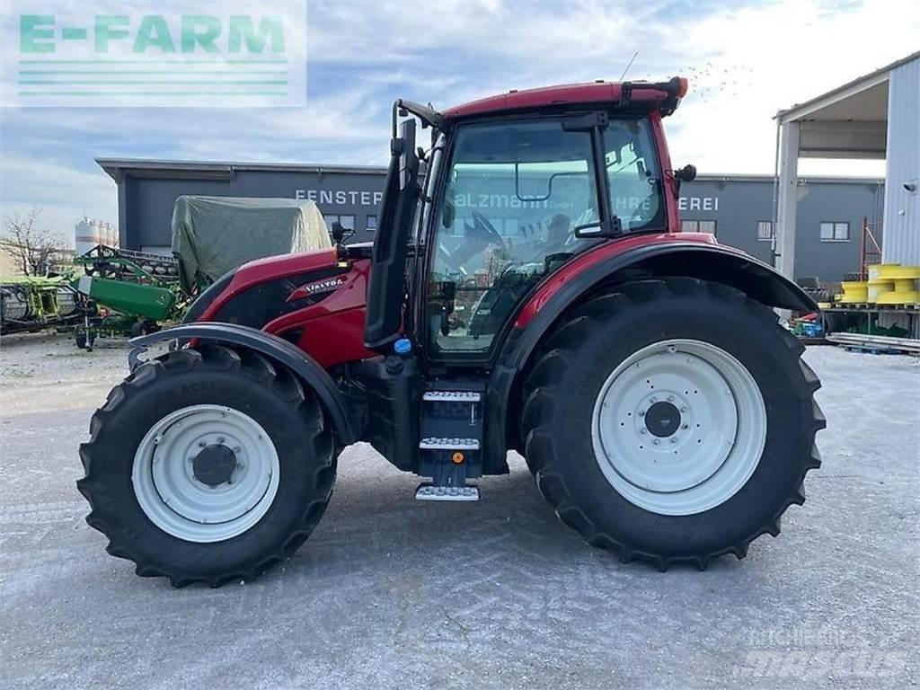 Valtra n155 Traktorit
