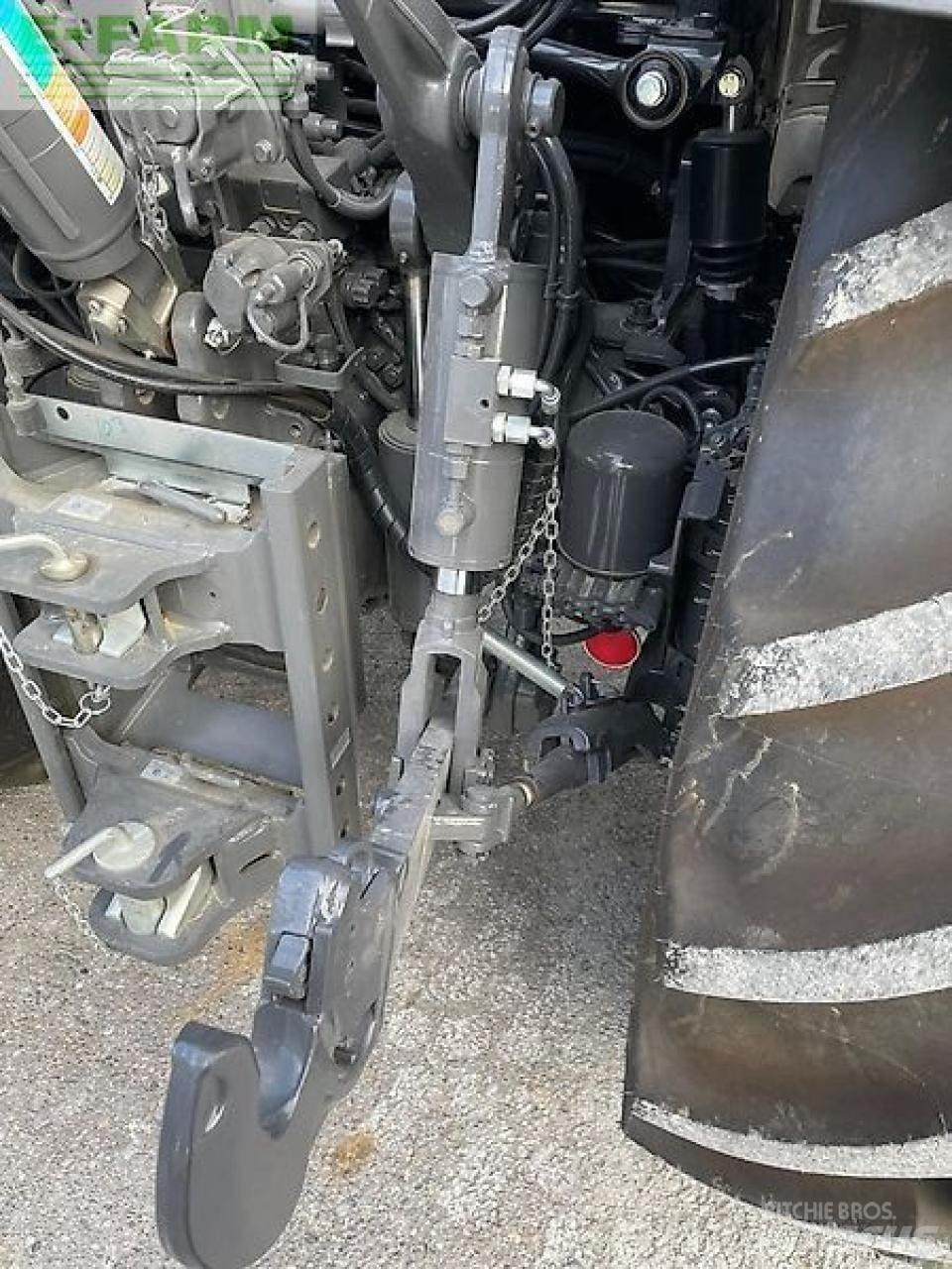 Valtra n155 Traktorit