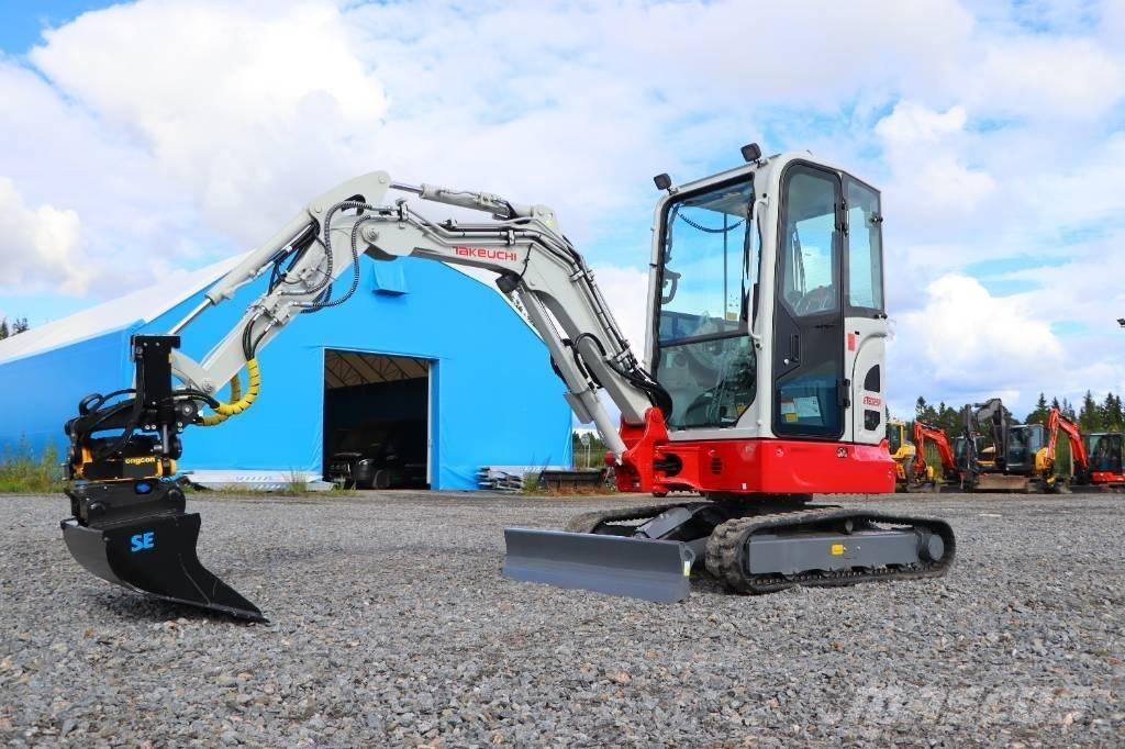 Takeuchi TB325R Minikaivukoneet < 7t