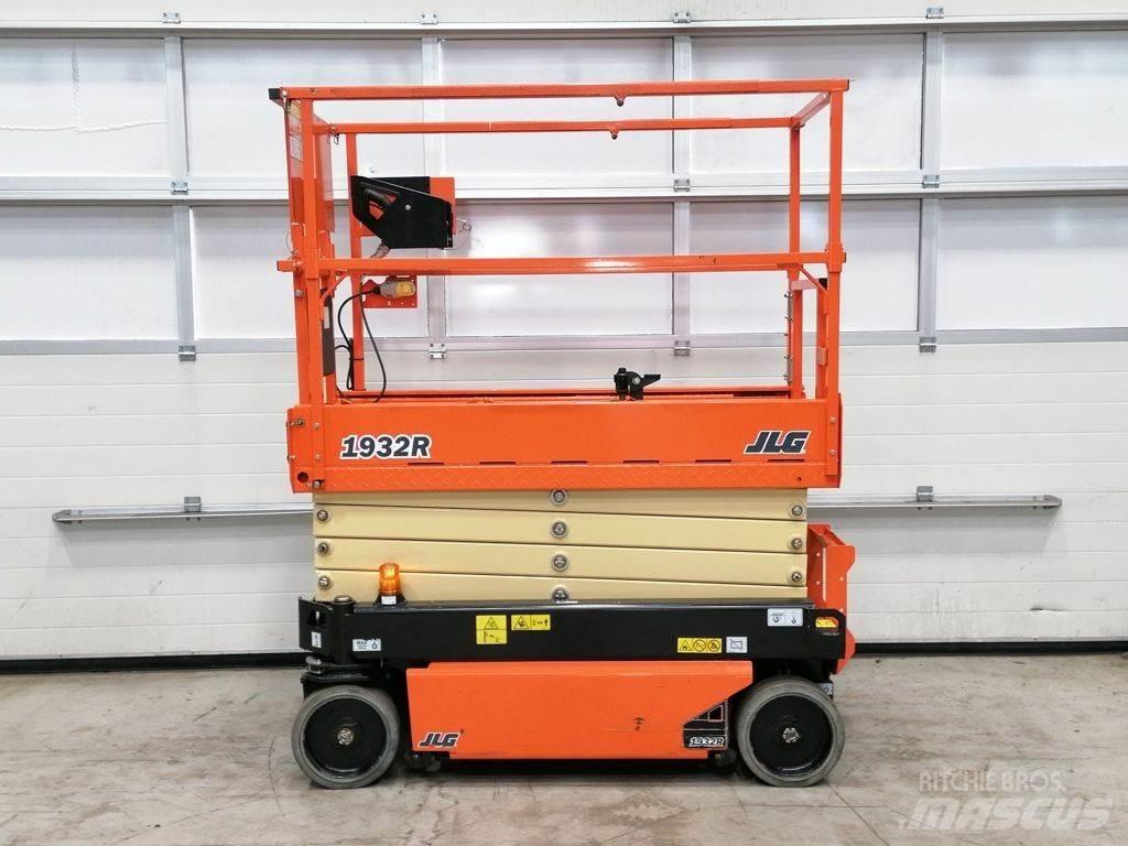 JLG 1932R Saksilavat