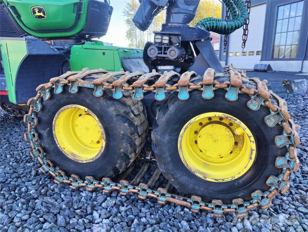 John Deere 1270G Harvesterit