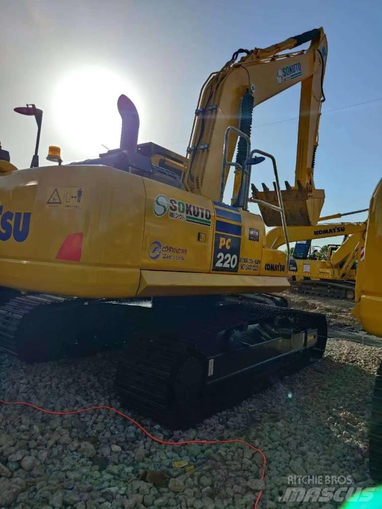 Komatsu PC 220-8 Telakaivukoneet