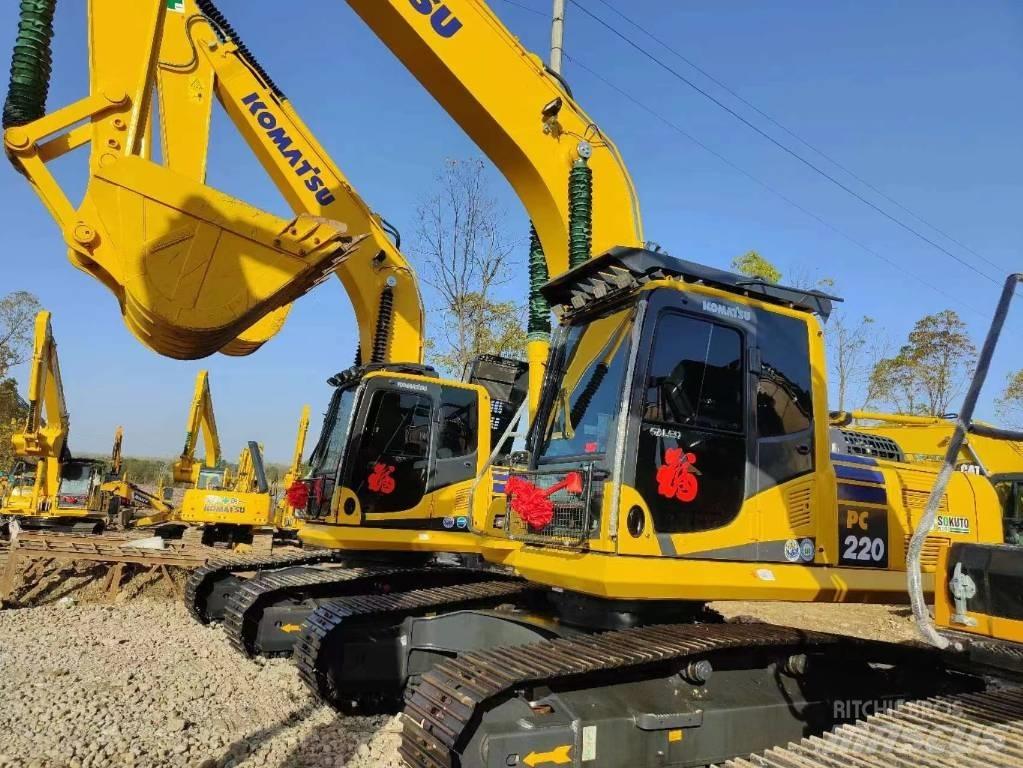 Komatsu PC 220-8 Telakaivukoneet