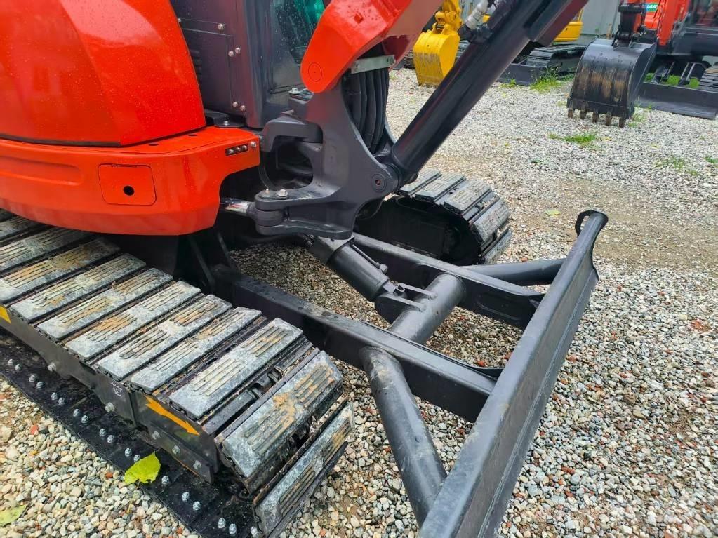 Kubota U 55-4 Minikaivukoneet < 7t