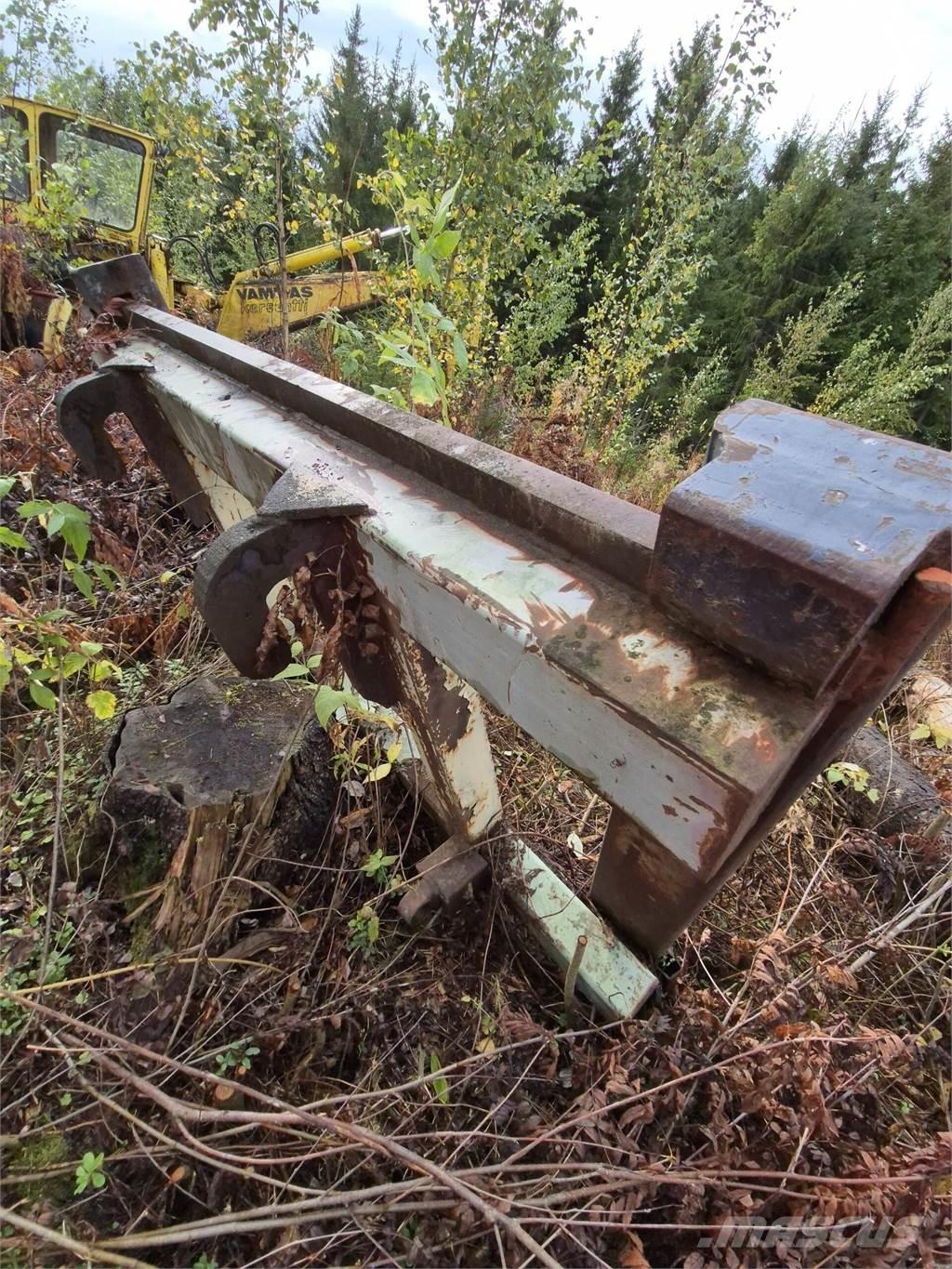 Volvo trukkipiikit Trukkihaarukat