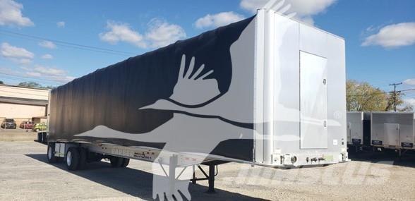 Benson 524 ALUM FLAT Pressukapellipuoliperävaunut