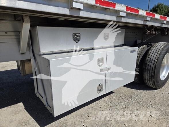 Reitnouer MAXMISER Lavapuoliperävaunut