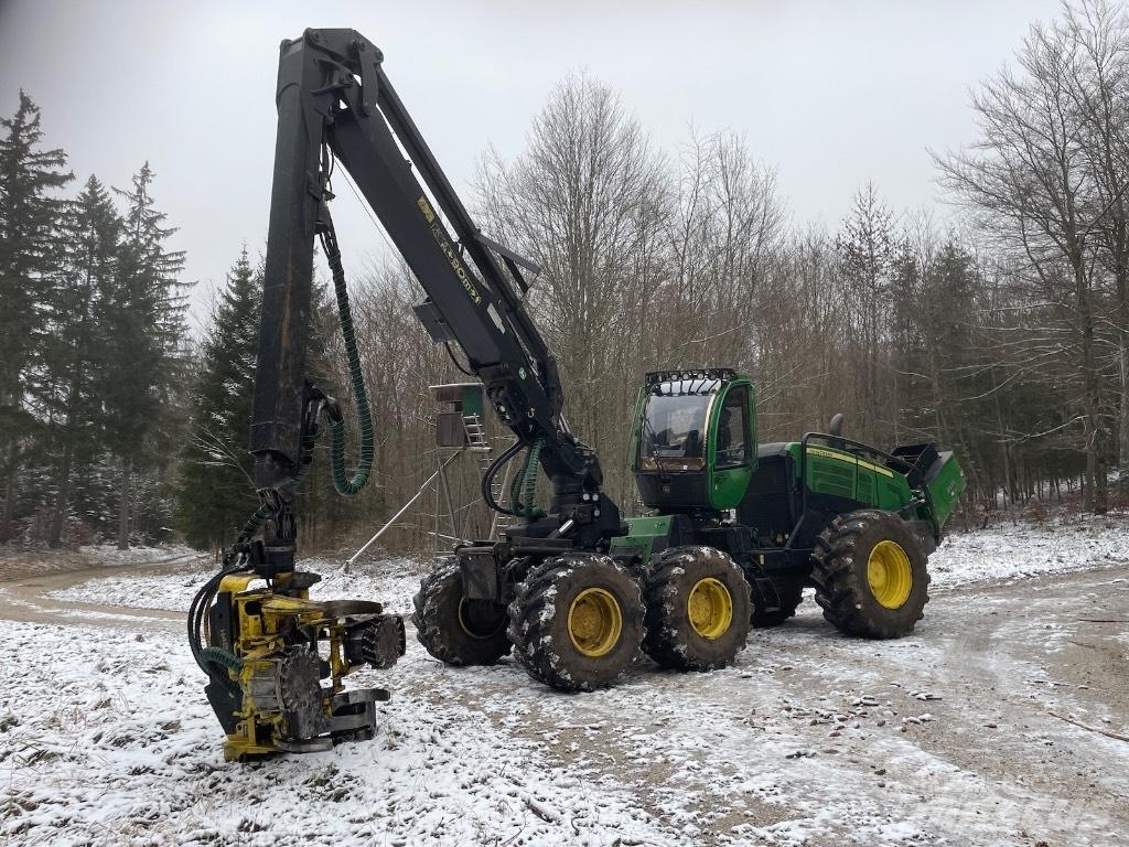 John Deere 1470 G Harvesterit