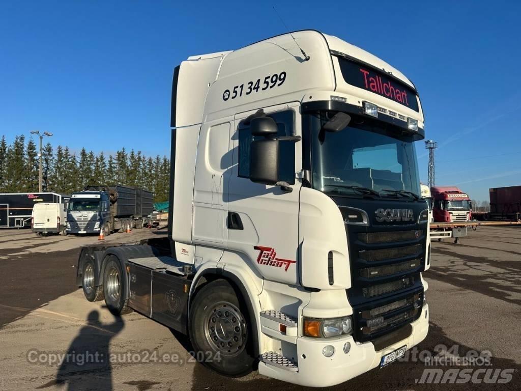 Scania R 560 LA Vetopöytäautot