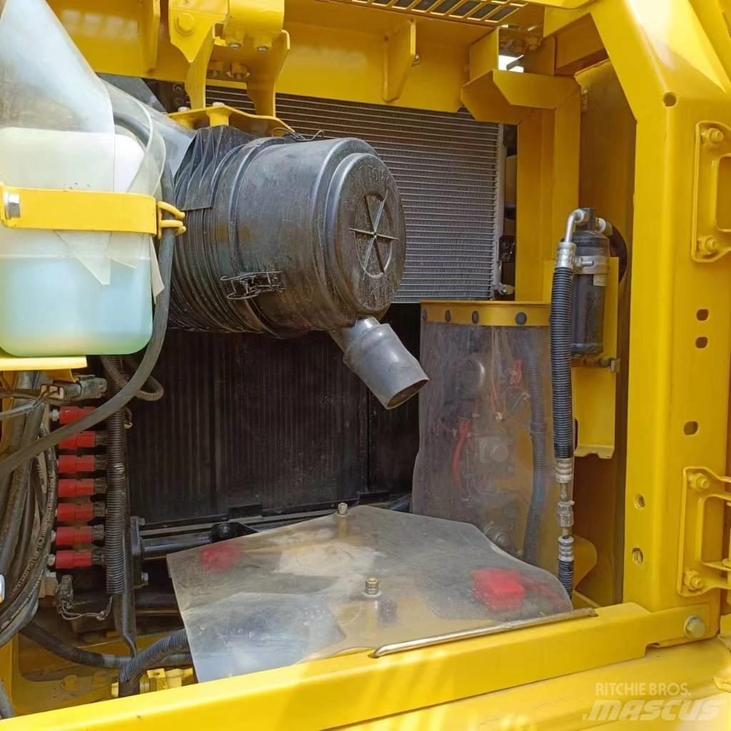Komatsu PC 130 Telakaivukoneet