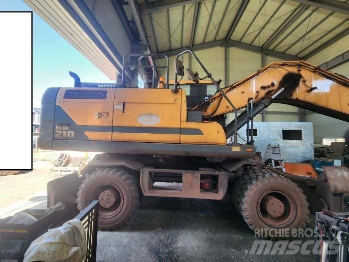 Hyundai HW210 Pyöräkaivukoneet