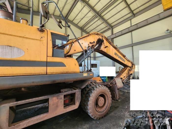 Hyundai HW210 Pyöräkaivukoneet