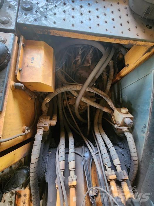 Hyundai HW210 Pyöräkaivukoneet