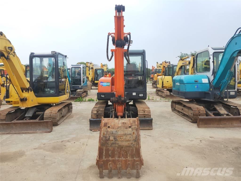 Doosan DH55 Minikaivukoneet < 7t