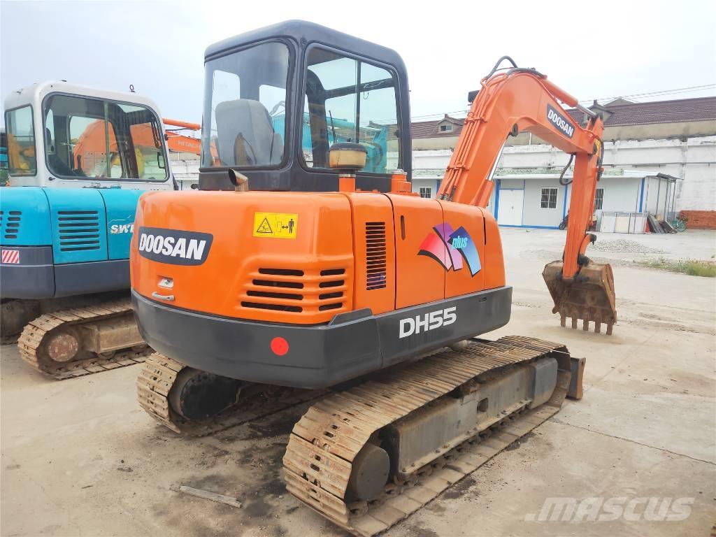 Doosan DH55 Minikaivukoneet < 7t