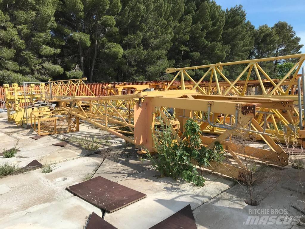 Potain MD 220 Torninosturit