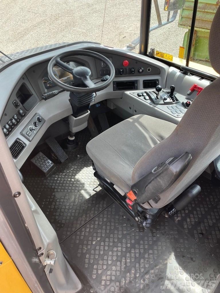 Volvo A30G Dumpperit