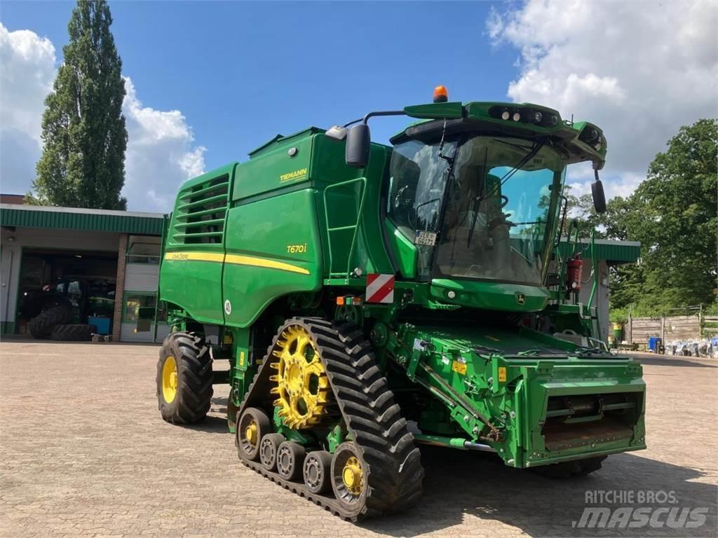 John Deere T670 Leikkuupuimurit
