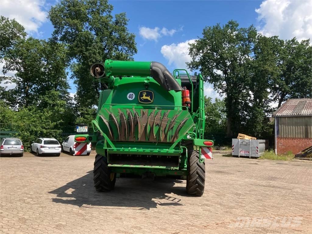 John Deere T670 Leikkuupuimurit
