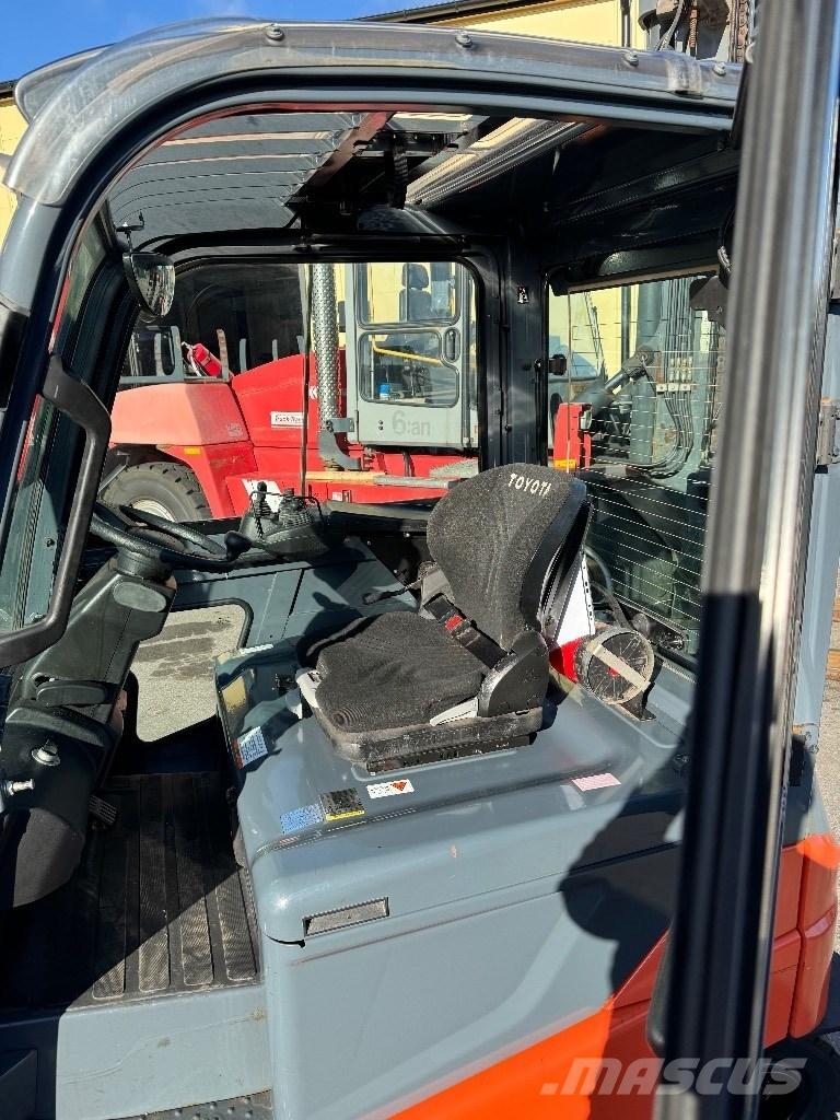 Toyota 8FBMKT25 Sähkötrukit