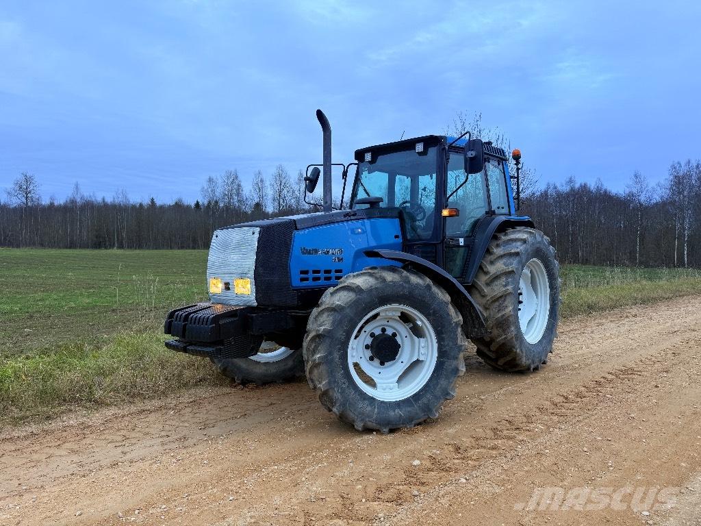 Valtra 8150 Traktorit