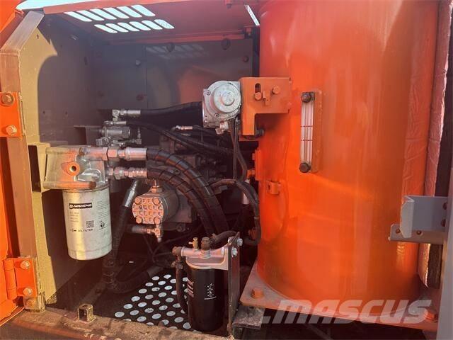 Hitachi ZX120 Telakaivukoneet