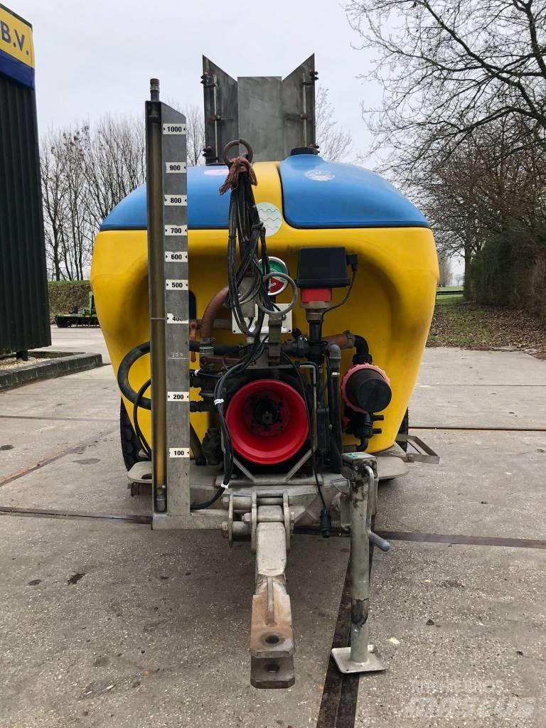  KWH D1000MPV3 Hinattavat ruiskut