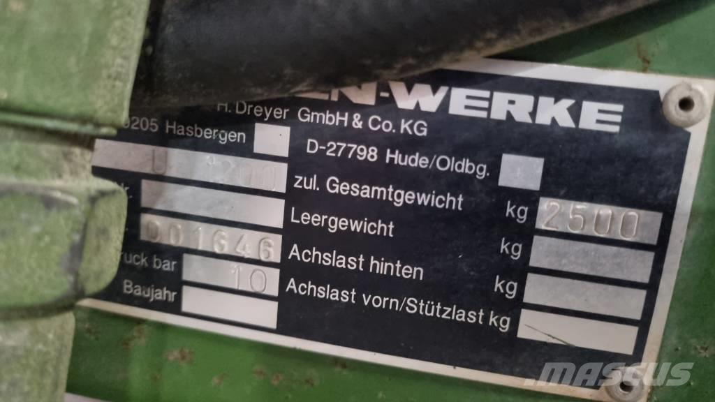 Amazone UF 1200 Nostolaite ruiskut