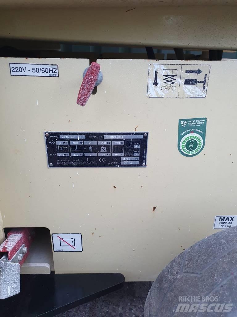 JLG 2646 ES Saksilavat