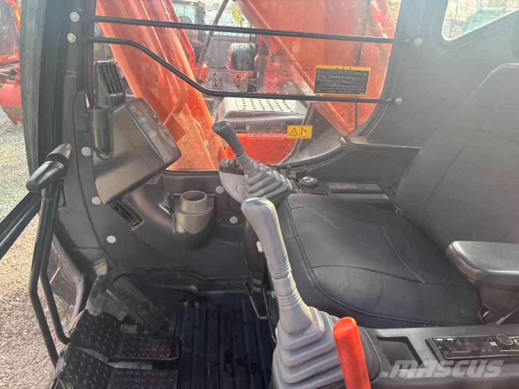 Hitachi ZX 250 -3G Telakaivukoneet