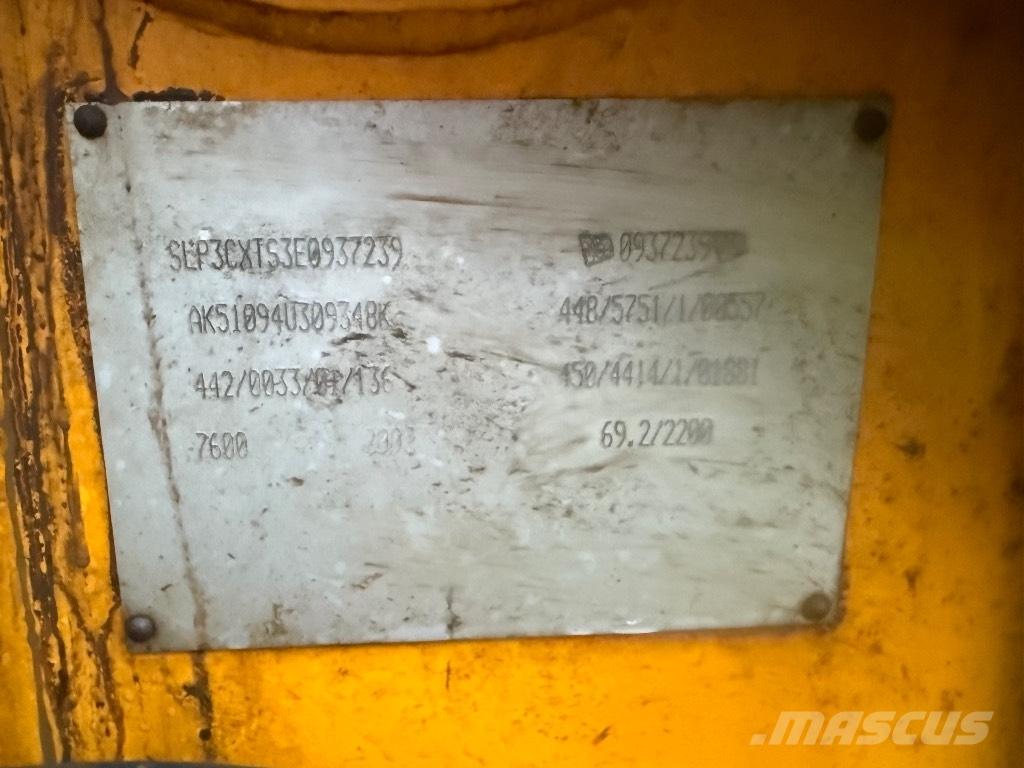 JCB 3 CX Kaivurikuormaajat