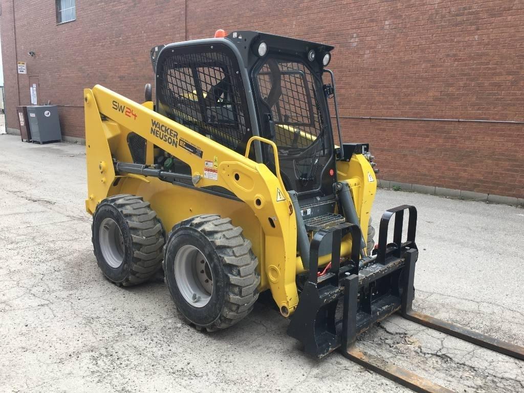 Wacker Neuson SW24 Liukuohjatut kuormaajat