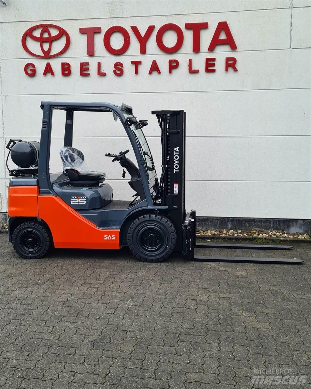 Toyota 02-8FGF25 Nestekaasutrukit